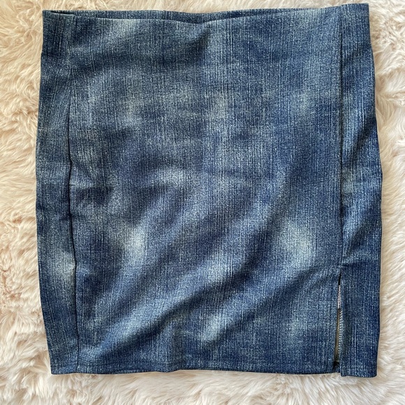 Faux Denim Skirt set - Picture 3 of 5